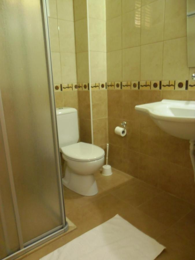 Maviev Otel Çeşme Chambre photo