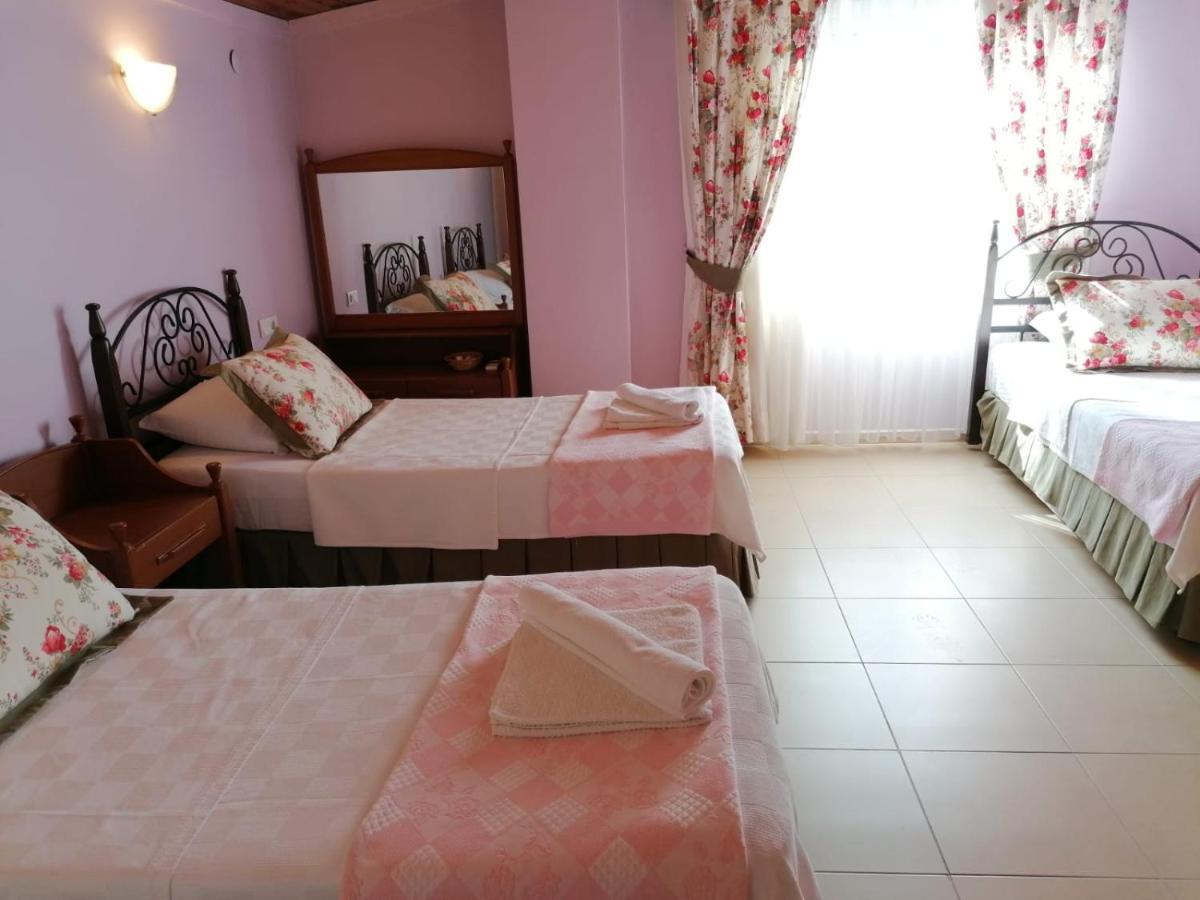 Maviev Otel Çeşme Extérieur photo